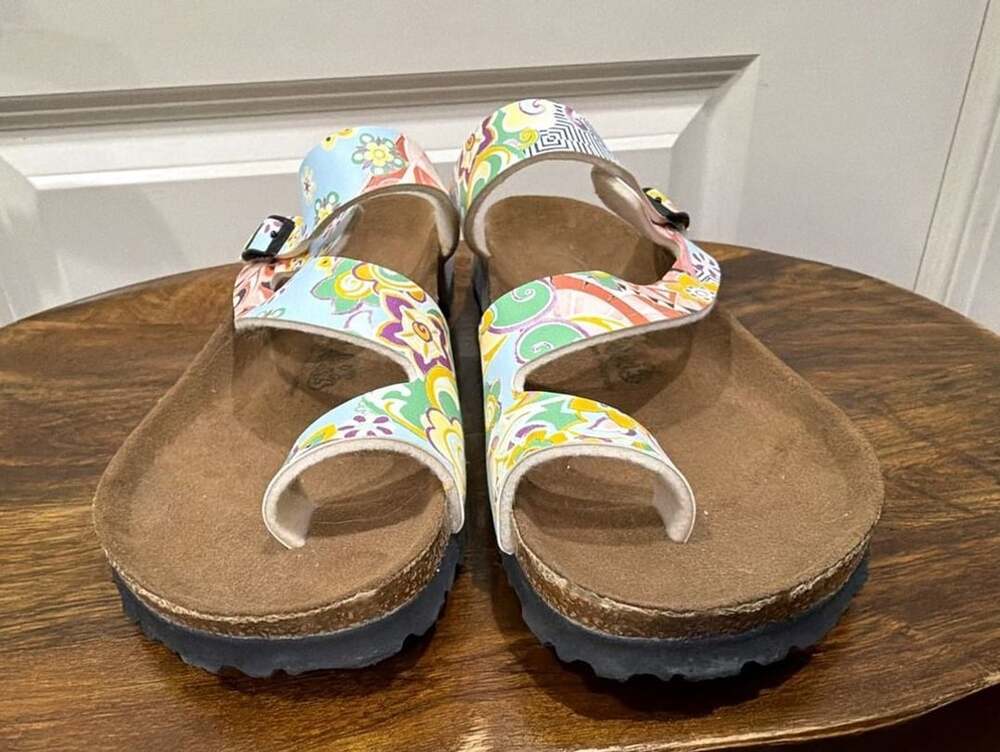Birkenstock Gizeh Size 39 Multicolor Floral Sandals B1